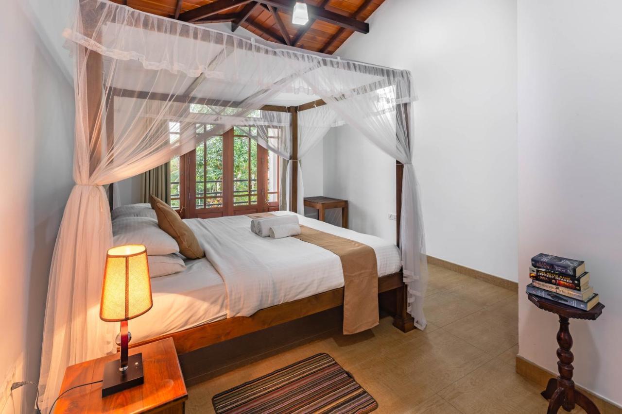 Villa Mount Melody Kandy Esterno foto