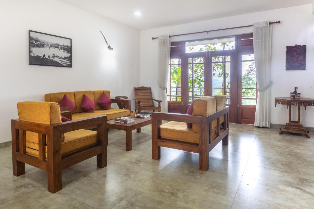 Villa Mount Melody Kandy Esterno foto