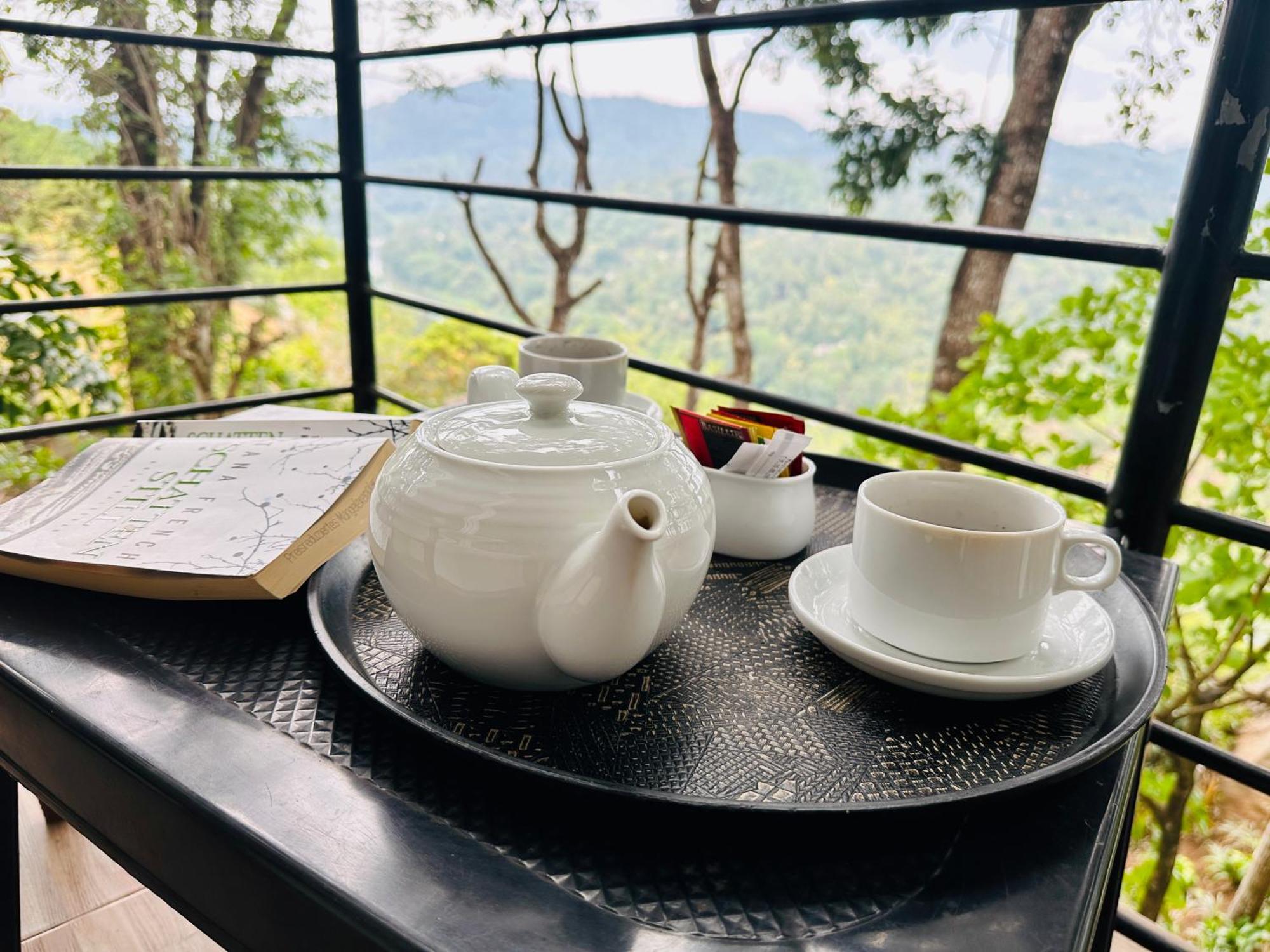 Villa Mount Melody Kandy Esterno foto