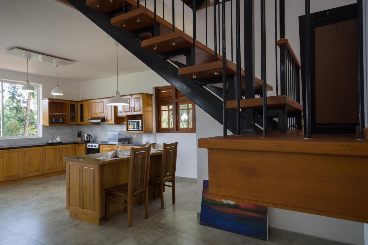 Villa Mount Melody Kandy Esterno foto